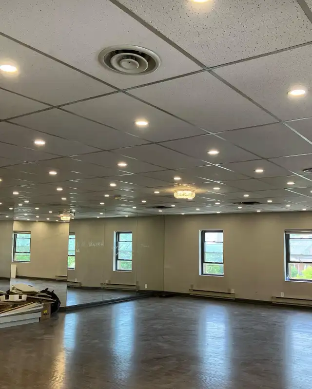 Master Electrician and Electrical Contractor,Call:(647)505-2169 - Photo 5