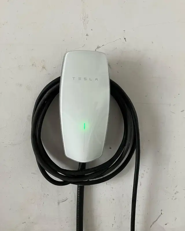 Master Electrician and Electrical Contractor,Call:(647)505-2169 - Photo 7