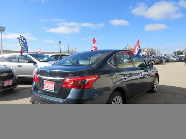 2018 Nissan Sentra S - Photo 6
