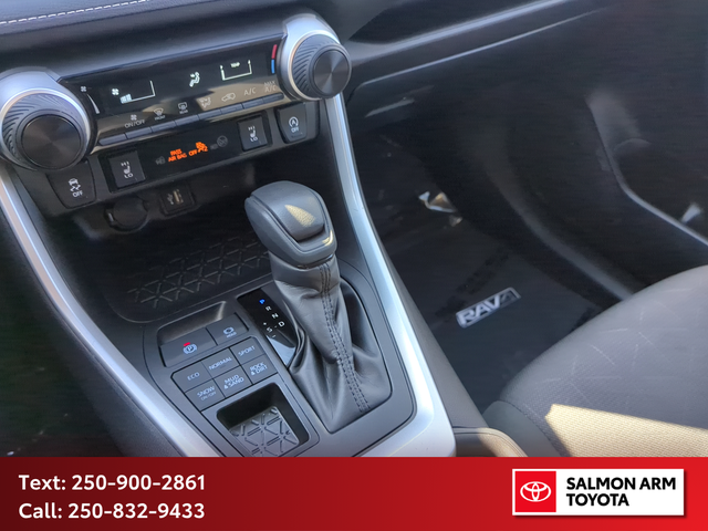 2025 Toyota RAV4 LE LE AWD, CERTIFIED, NO ACCIDENTS, NEAR NEW... - Photo 18