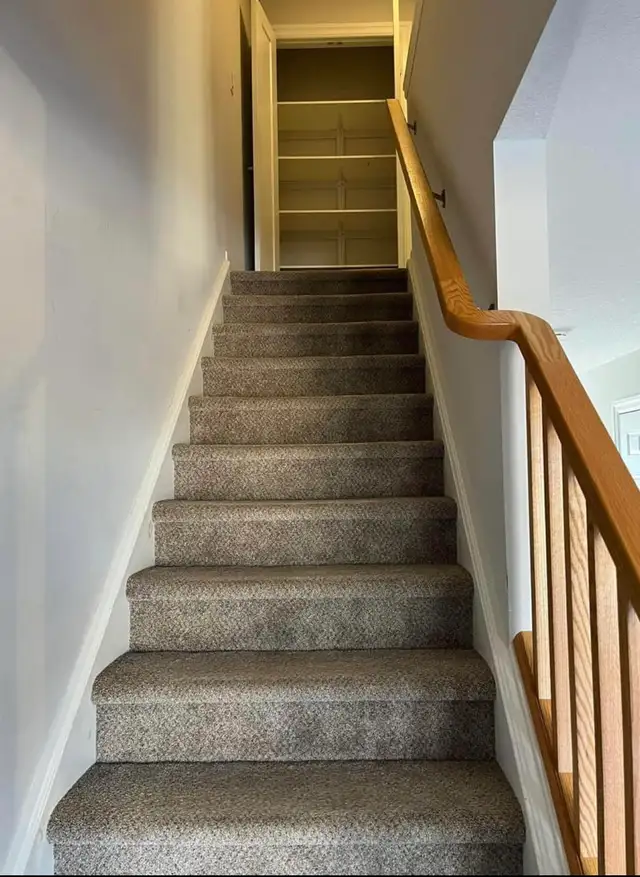 One bedroom available for rent in three bedroom townhouse - Photo 9