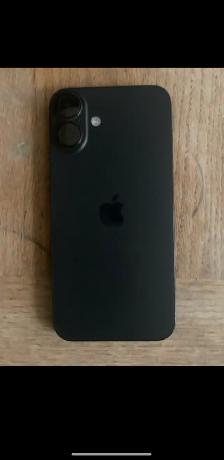 iPhone 16 plus - 650$