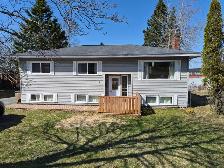 Forest Hills 2 Bedroom apartment $1,700 all inclusive.