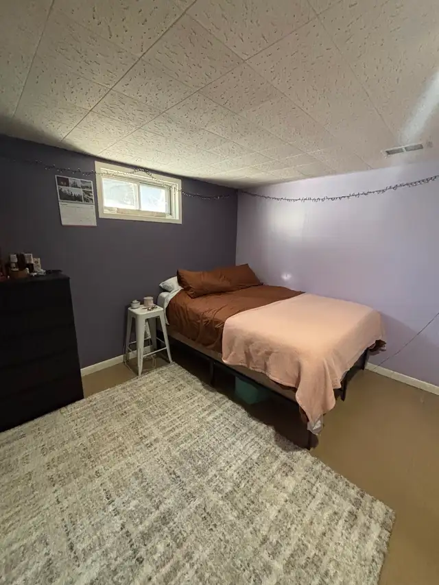 Room for Sublet Available May 1st - Photo 5