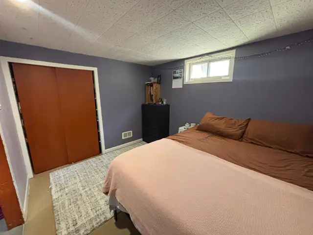 Room for Sublet Available May 1st - Photo 6