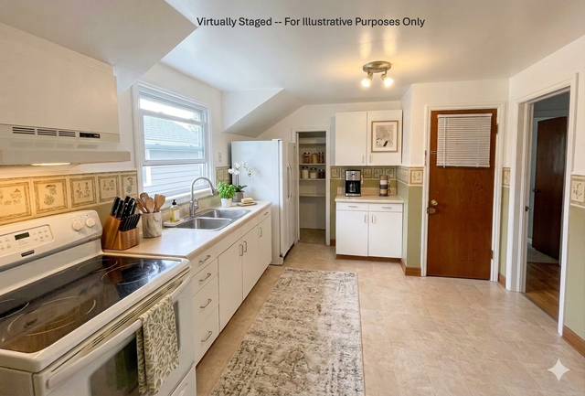 PORT COLBORNE – Quiet 2 Bedroom   Den Apartment Upper - Photo 8