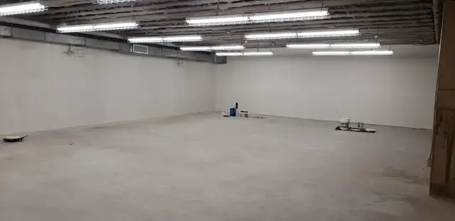 Turnkey R&D or Workshop Suite | 1,585 SF | Secure & Customizable - Photo 2