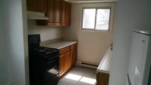 Ahuntsic, Terrasse Fleury, beau 3 ½, 1er juillet