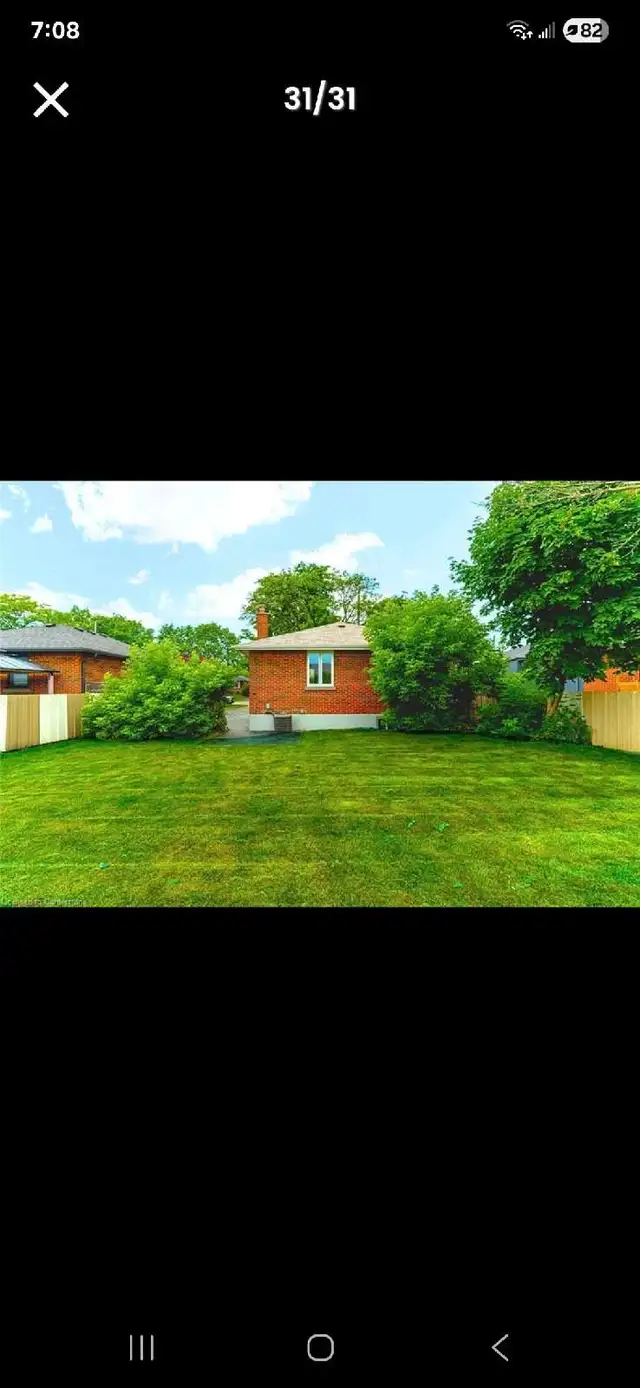 3 Bedrooms Upper level for Rent - Photo 9