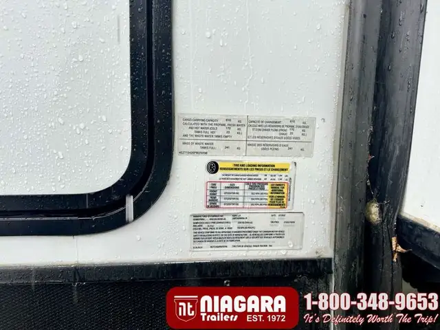 2023 VENTURE SPORTTREK TOURING 343VIB Travel Trailer - Photo 3