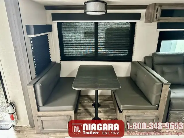 2023 VENTURE SPORTTREK TOURING 343VIB Travel Trailer - Photo 16