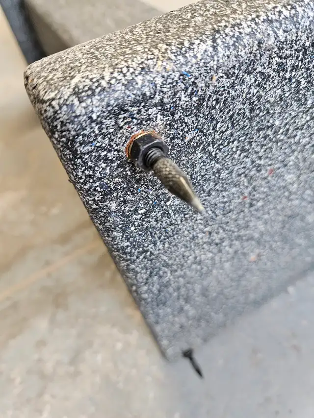 Speaker Stands - Photo 3