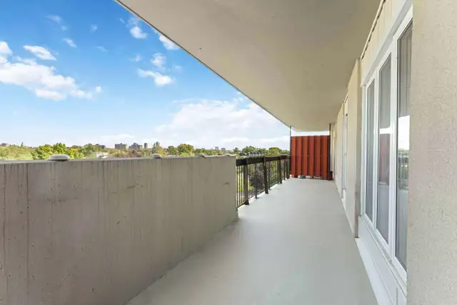 Updated 2-Bed Condo for Sale in Vanier | Parking Near Downtown - Photo 9