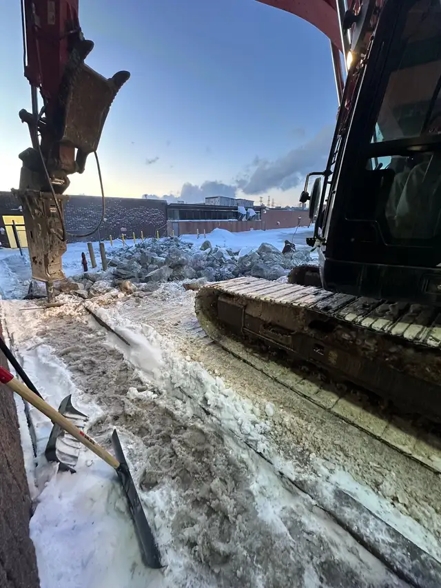 concrete employment - Photo 2