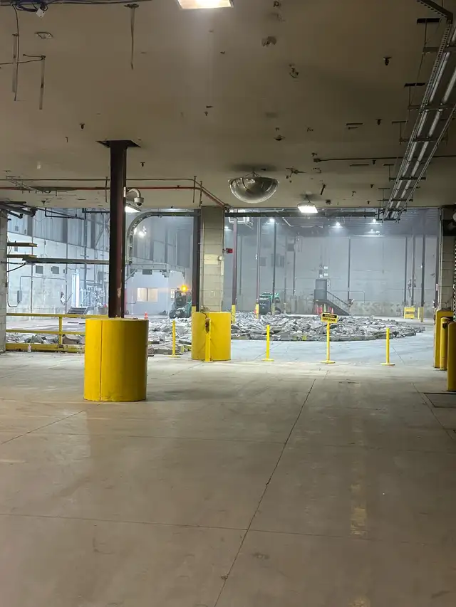 concrete employment - Photo 3