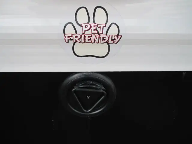 2026 EAST TO WEST DELLA TERRA 261RB-GREAT COUPLES LAYOUT! - Photo 6