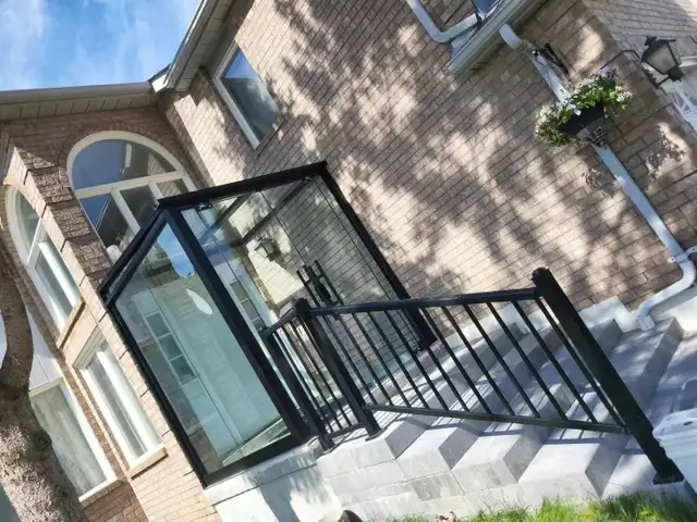 Modern Aluminum & Glass Railings | Free Quote Fast - Photo 8
