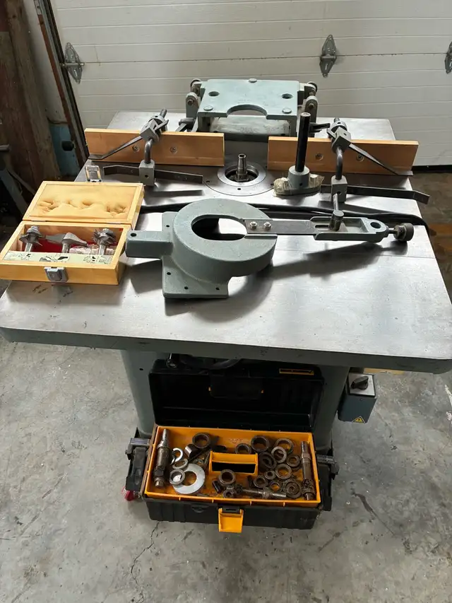 carpenter tools - Photo 5