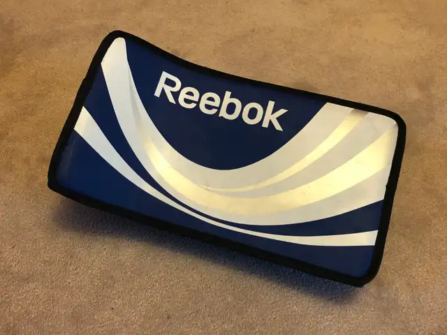 Like NEW Reebok Street Hockey Goalie Catcher and Blocker SR Left - Photo 4