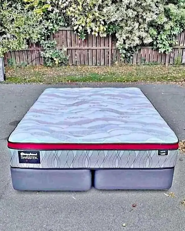 Queen Mattress | Twin Mattress : King Mattress / Full Mattress - Photo 9