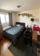 Queens Student Rental- Last month Free! Steps to Campus! - Photo 3