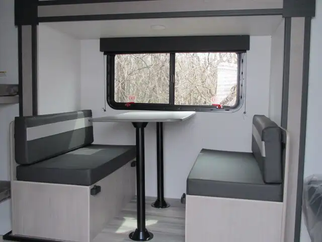 2024 KEYSTONE SPRINGDALE 1760 BH-BUNKHOUSE, SLIDE, SOLAR SYSTEM - Photo 7