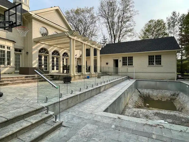 Frameless Glass Railing | Clean Modern Look - Photo 3