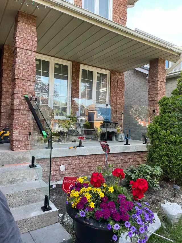 Frameless Glass Railing | Clean Modern Look - Photo 10