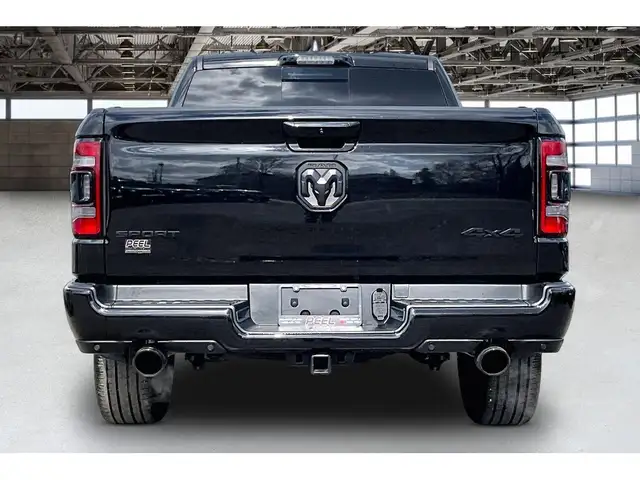 2023 Ram 1500 Sport GT Night | Panoroof | Harman/Kardon | 4X4 - Photo 4