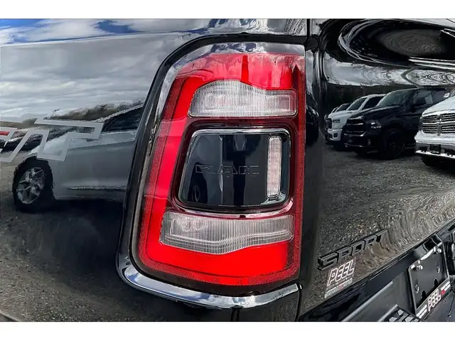 2023 Ram 1500 Sport GT Night | Panoroof | Harman/Kardon | 4X4 - Photo 31