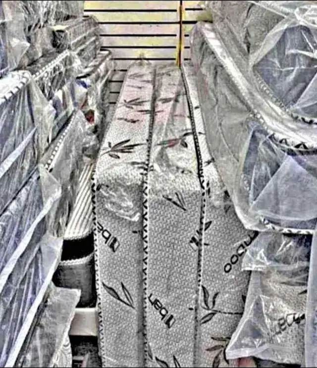 Full Mattress : King Mattress | Twin Mattress / Queen Mattress - Photo 7