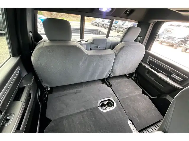 2022 Ram 1500 Classic Warlock Ceramic Grey | AS IS | 4X4 - Photo 27