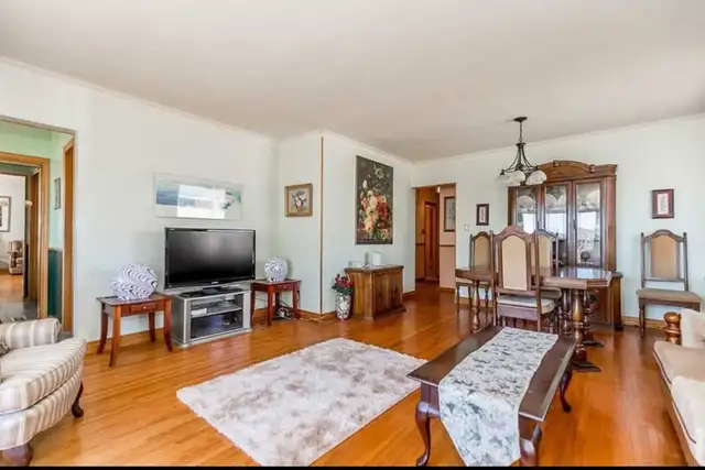 3BR Main Floor House, Scarborough (Markham/Ellesmere) for rent - Photo 3