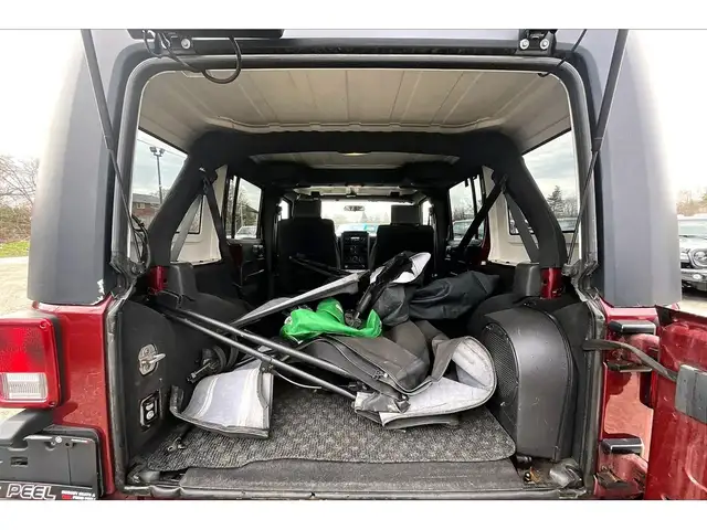 2010 Jeep WRANGLER UNLIMITED Rubicon 4Dr | AS IS | 4X4 - Photo 28