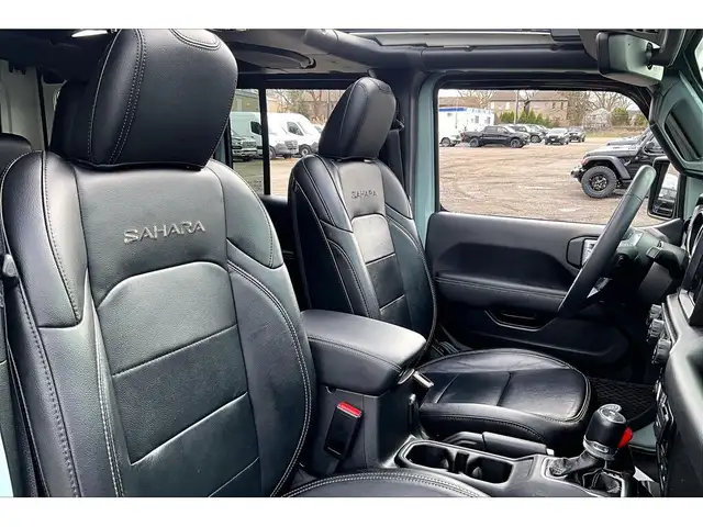 2023 Jeep Wrangler Sahara V6 |SkyTop |McKinley Leather |Tow Pkg - Photo 7