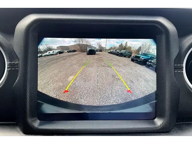 2023 Jeep Wrangler Sahara V6 |SkyTop |McKinley Leather |Tow Pkg - Photo 21