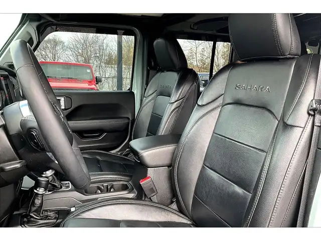 2023 Jeep Wrangler Sahara V6 |SkyTop |McKinley Leather |Tow Pkg - Photo 25