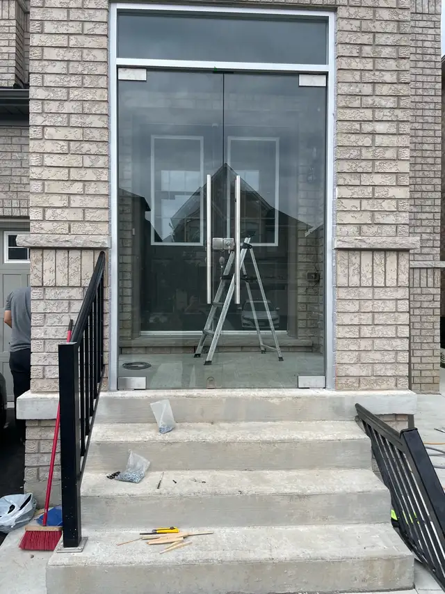 Frameless Glass Entrance Enclosure - Photo 5