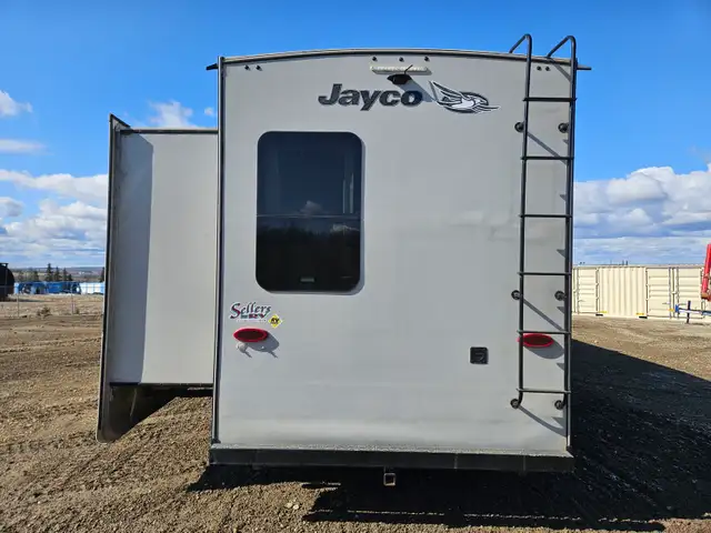 2018 Jayco 347BHOK 37 Ft T/A Fifth Wheel Eagle - Photo 7