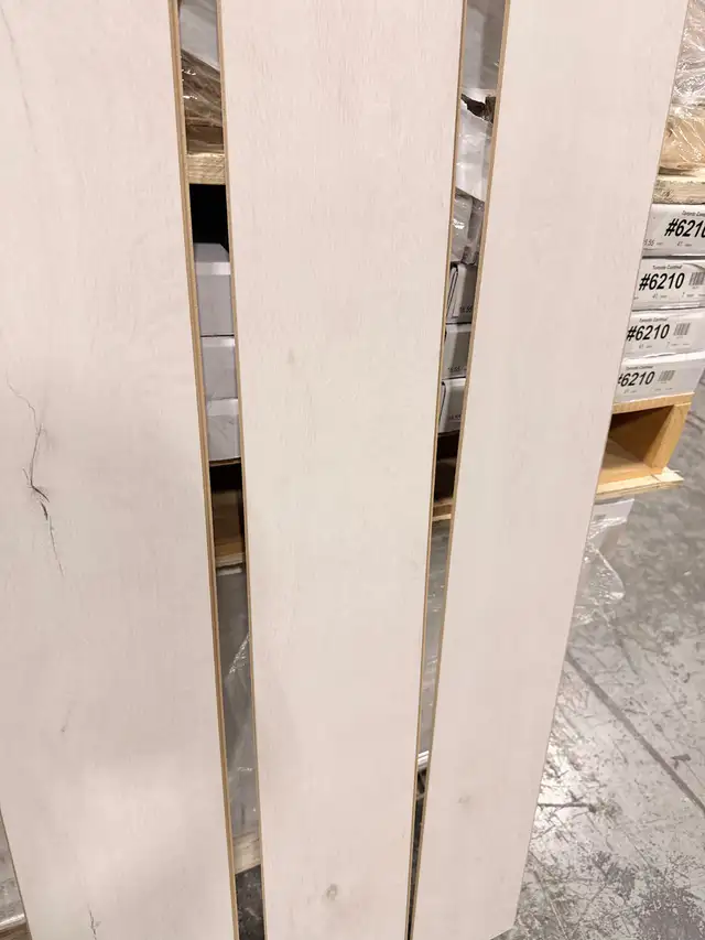 CLEARANCE $1.79/sqft Swiss Krono Lilywhite Oak Flooring - Photo 10
