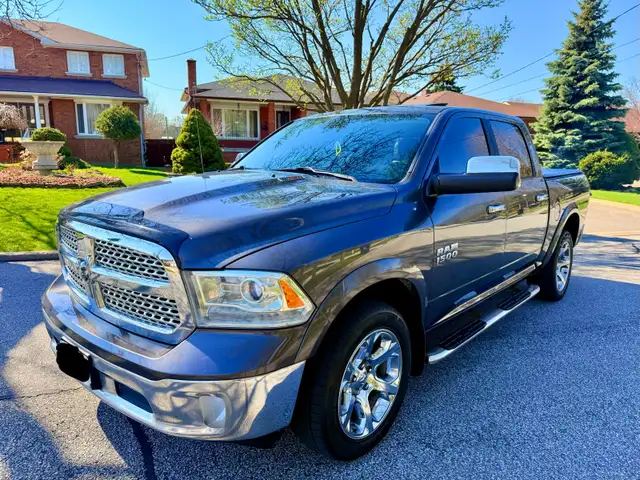 2017 Dodge Ram 1500 4X4 Laramie EcoDiesel Fully Loaded