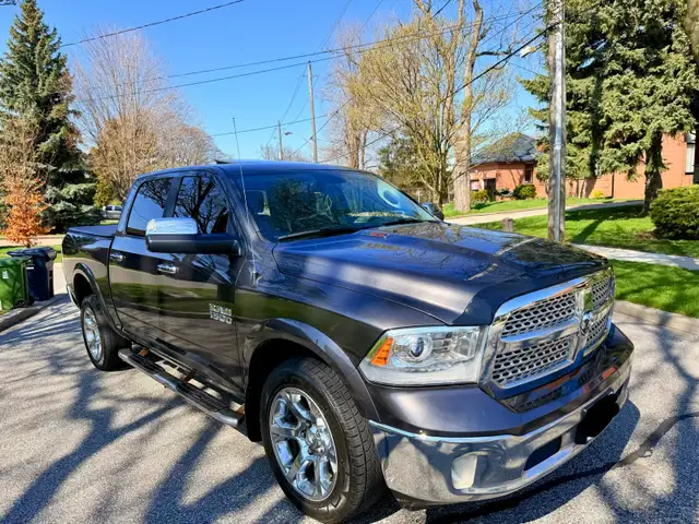 2017 Dodge Ram 1500 4X4 Laramie EcoDiesel Fully Loaded - Photo 3