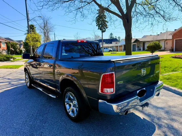 2017 Dodge Ram 1500 4X4 Laramie EcoDiesel Fully Loaded - Photo 4