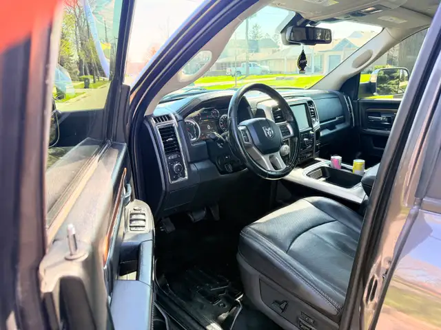 2017 Dodge Ram 1500 4X4 Laramie EcoDiesel Fully Loaded - Photo 6