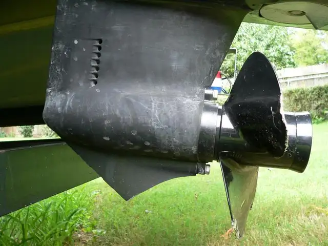 Prop and Skeg Repair