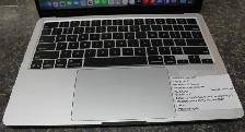 Macbook Air (M4, 13-inch, 2025) - Photo 3