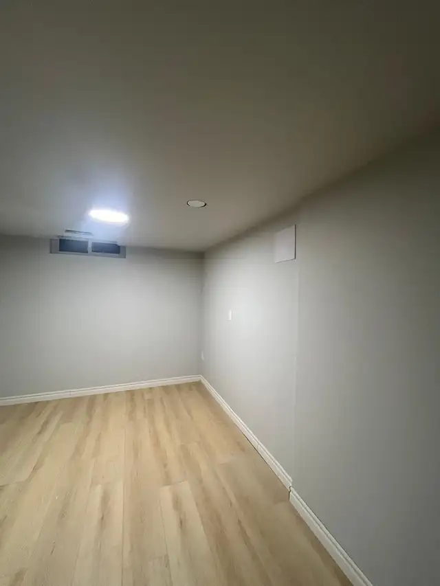 Room Rentals available in Kitchener from May 01, 2026 - Photo 8