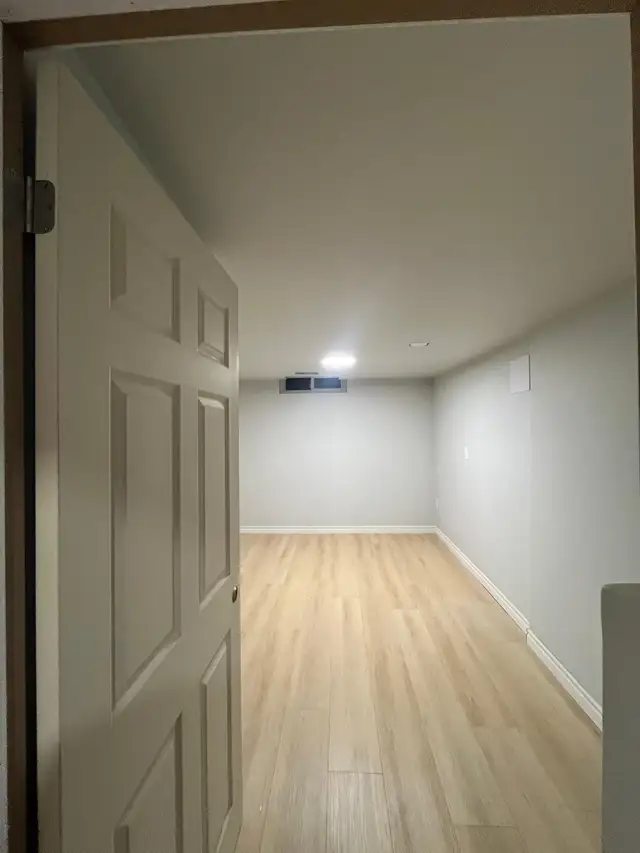 Room Rentals available in Kitchener from May 01, 2026 - Photo 16