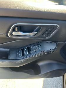 2023  Nissan rogue Platinum - Photo 6