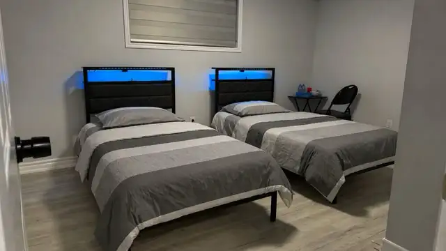 Room For Rent  1 MIN to Durham College | 5 MIN to Ontario Tech